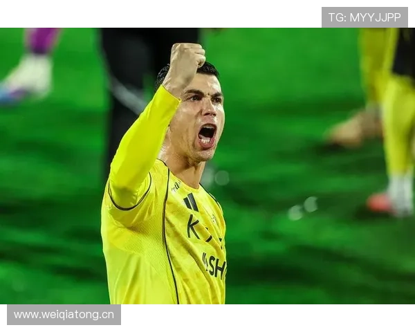 罢赛后41岁C罗赢了重返赛场